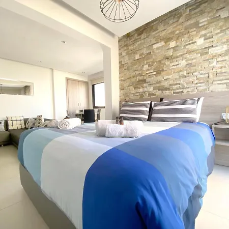 Metro Court Apartment