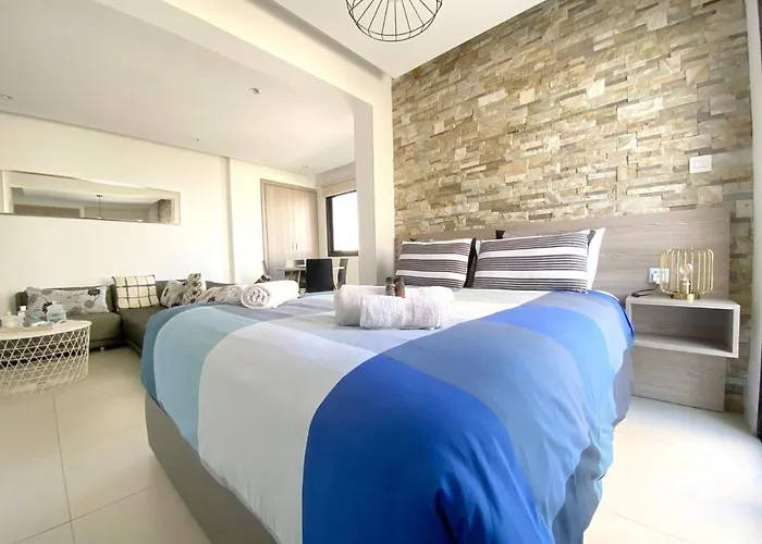 Metro Court Апартаменты